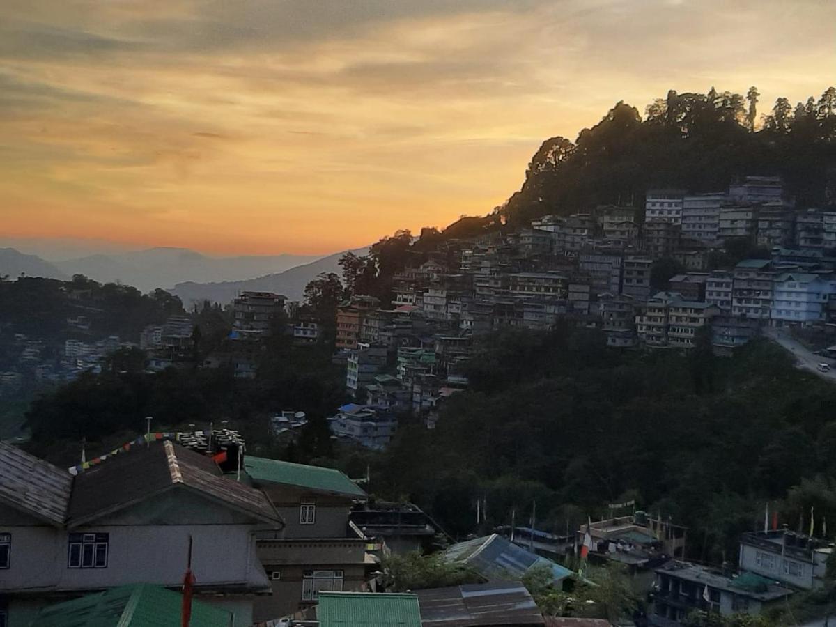 Hotel Zingkham Residency Gangtok Dış mekan fotoğraf